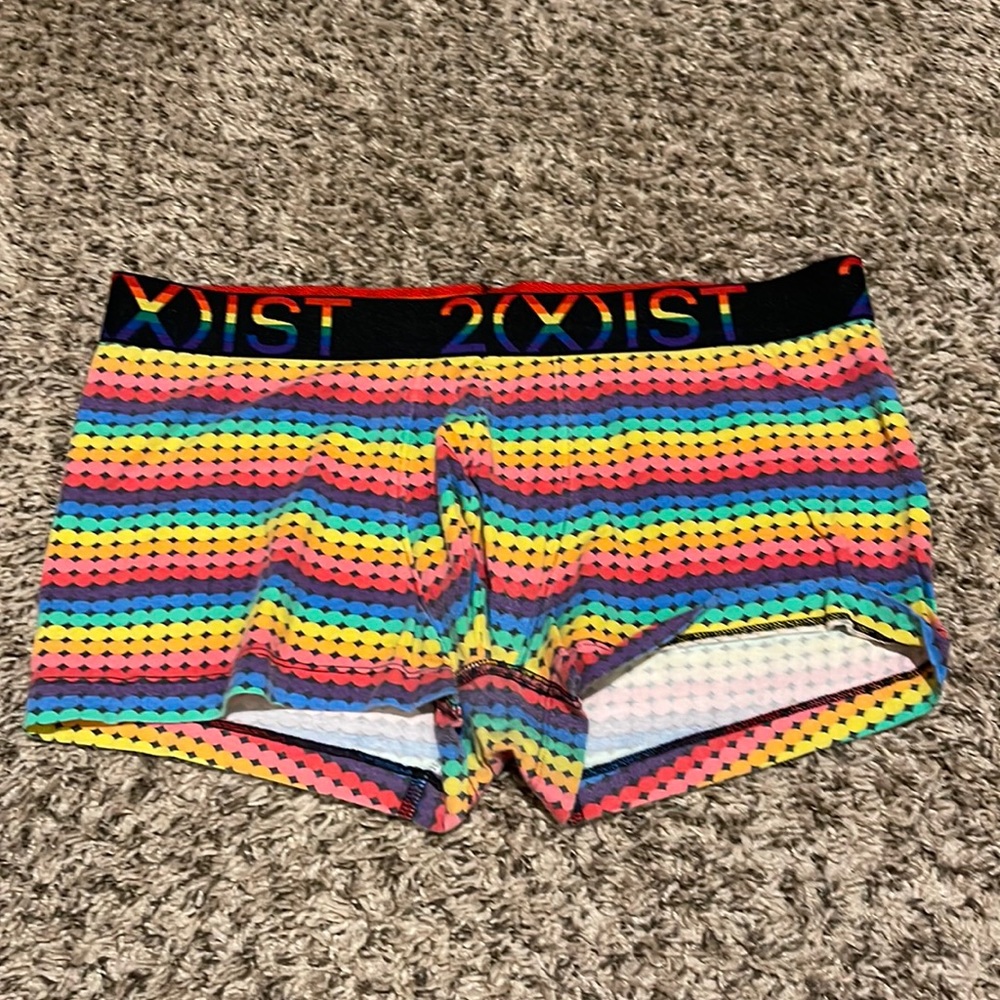 2(x)ist Pride Trunk